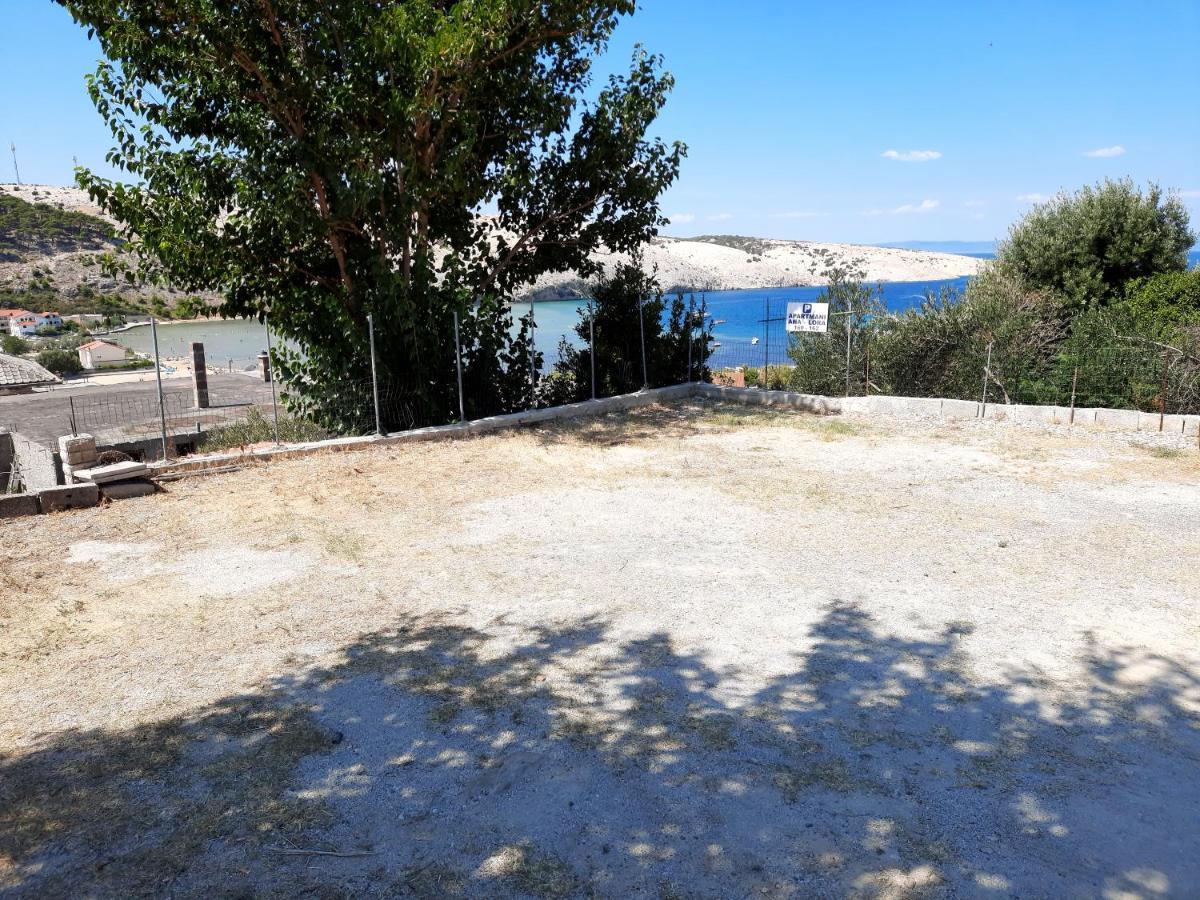 Apartmani Ana-Lora Lopar Exterior foto